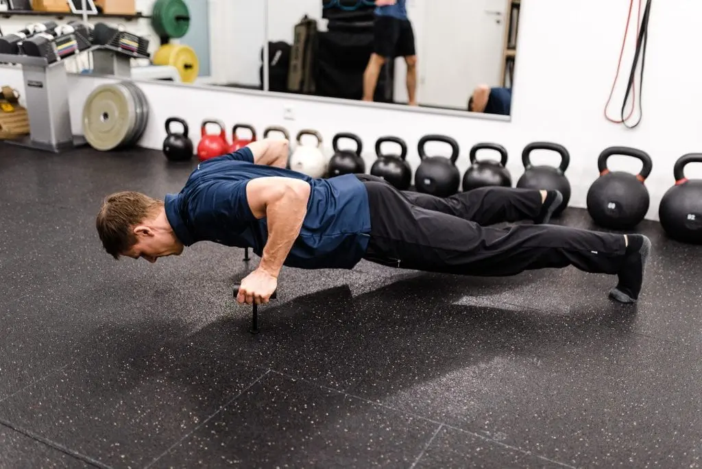 Liegestütze auf Neurogrips